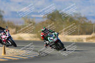 media/Jan-10-2025-CVMA Friday Practice (Fri) [[489e0da257]]/Group 4 and Trackday/Session 5 (Turn 7)/